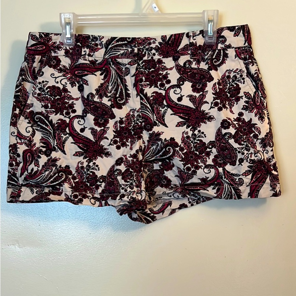 🌼Ann Taylor Loft Paisley Shorts🌼